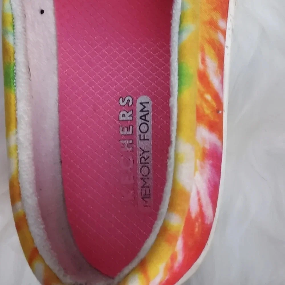 Skechers Tie Dye Slip on Sneakers 9.5‎